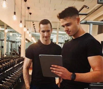 Trainingsplan mit dem Team – FirstPhysio Studio Niedermurach